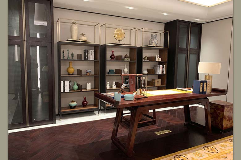 ���ݼҾ������е�ľ����ɫ